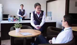 上海市航空服务学校